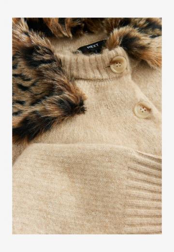 Пуховой жилет