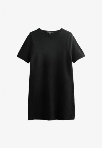 Вязаное платье