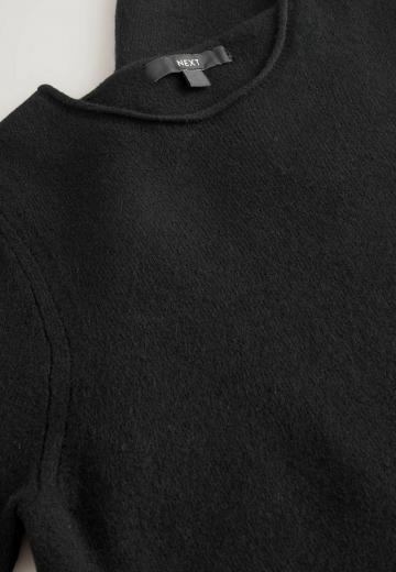 Вязаное платье