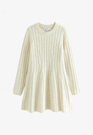 Вязаное платье