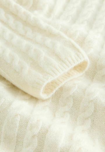 Вязаное платье