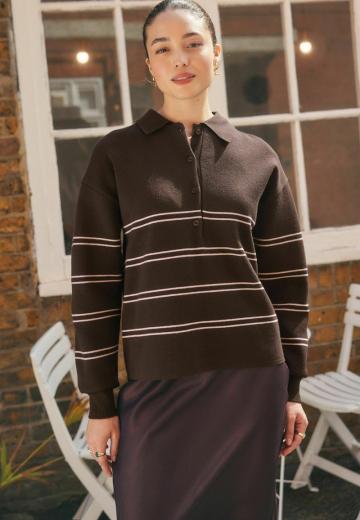 Пуловер с воротником поло