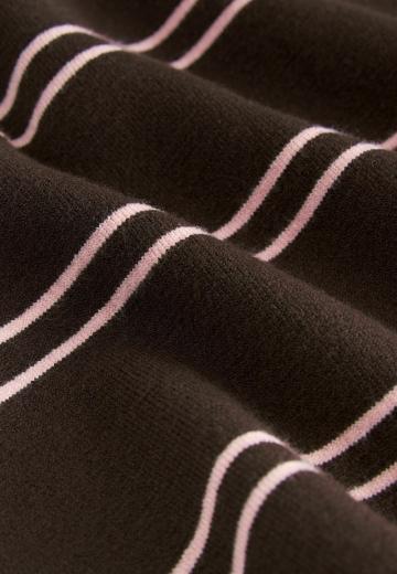 Пуловер с воротником поло