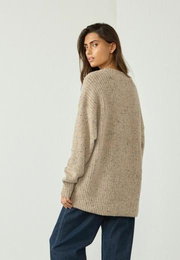 Длинный пуловер