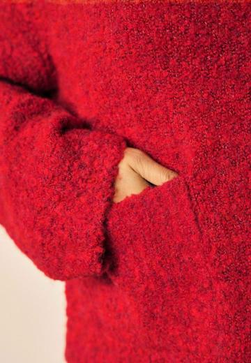 Пуловер в полоску