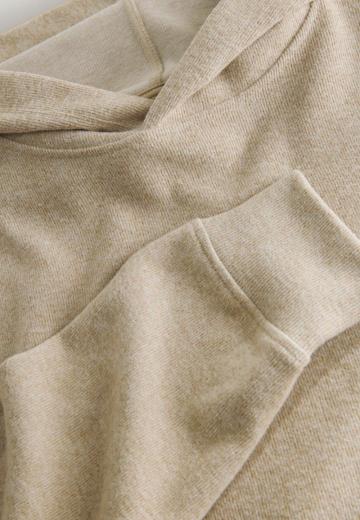 Пуловер с капюшоном