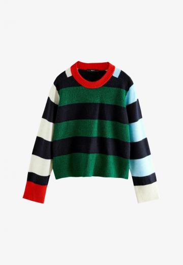 Пуловер в полоску