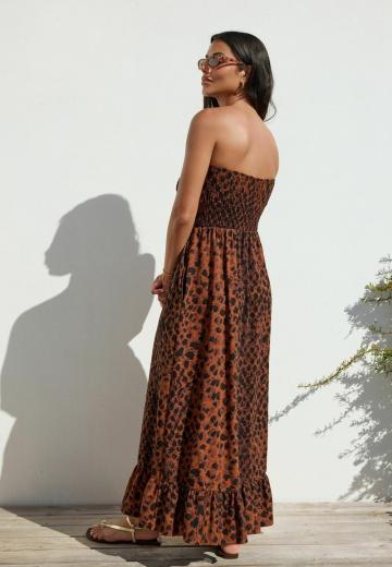 Платье без бретелек