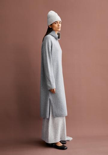 Вязаное платье