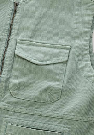 Джинсовая жилетка