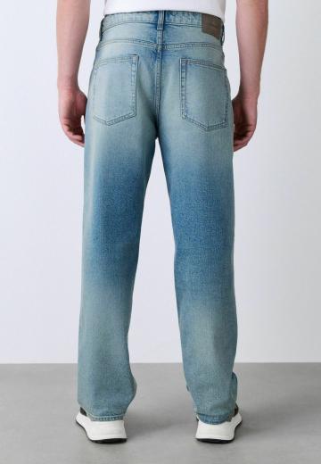Джинсы
