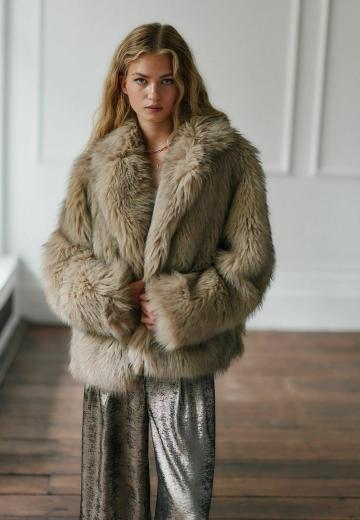 Зимняя куртка