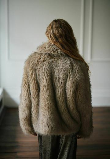 Зимняя куртка