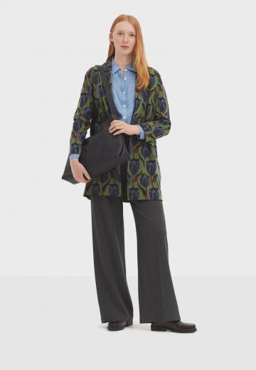 Короткое пальто