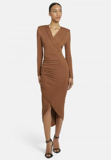 Платье футляр