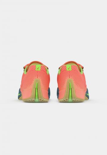 Баскетбольные кроссовки