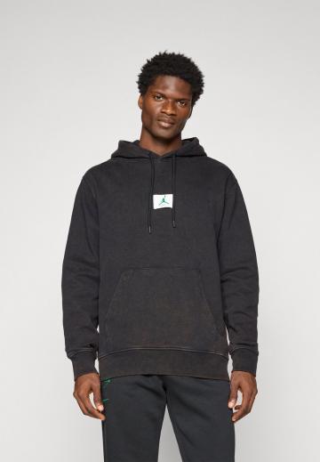 Спортивная кофта