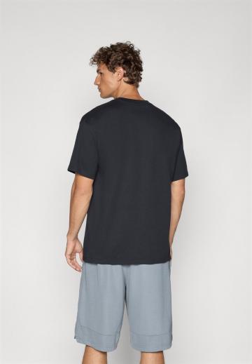 Спортивная форма