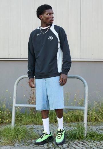 Спортивная кофта