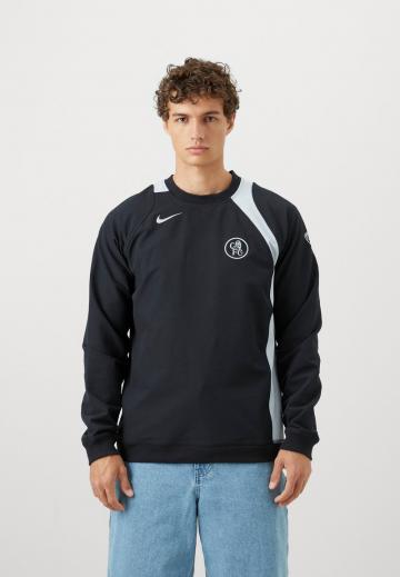 Спортивная кофта