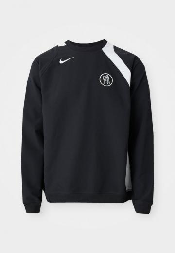 Спортивная кофта