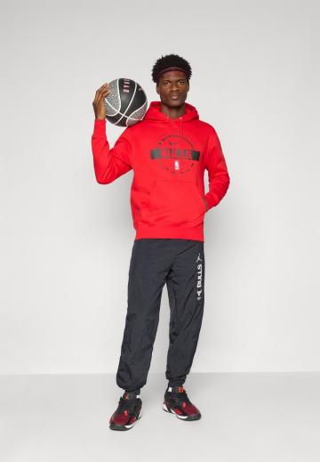 Спортивная кофта