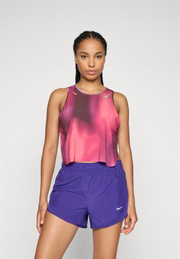 Спортивный топ