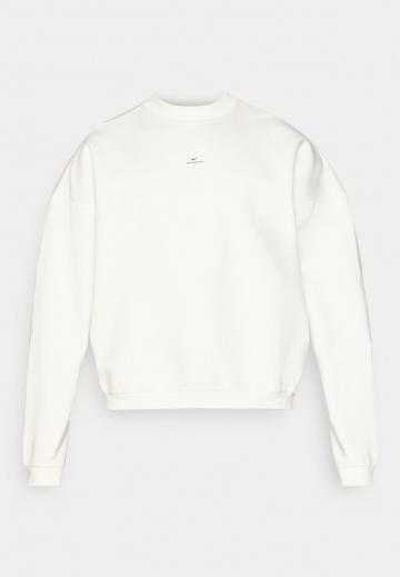 Спортивная кофта