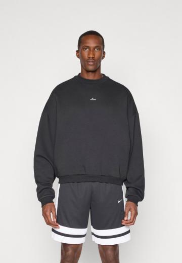 Спортивная кофта