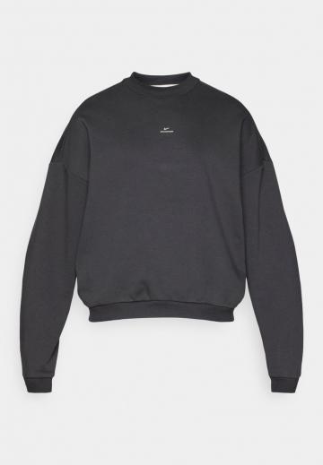 Спортивная кофта