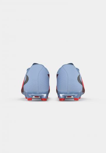 Футбольные бутсы