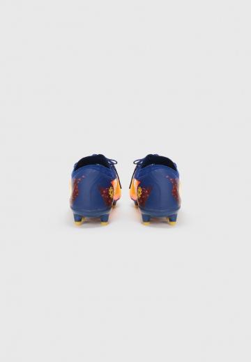 Футбольные бутсы