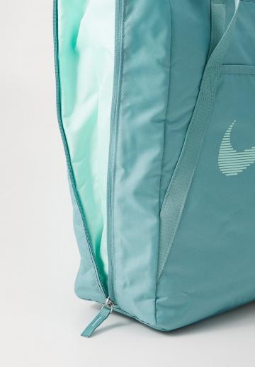 Спортивная сумка