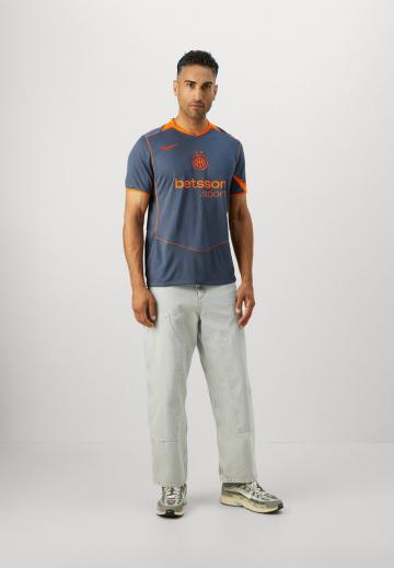 Спортивная форма