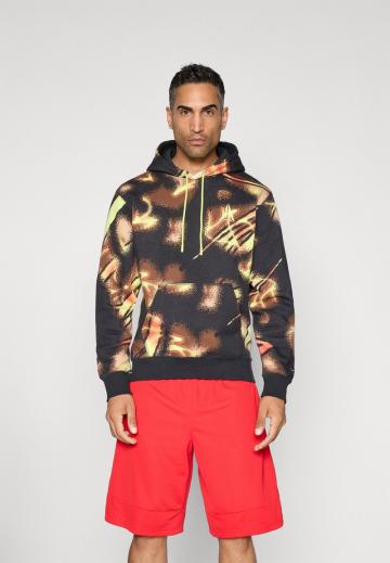 Спортивная кофта