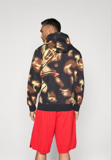 Спортивная кофта