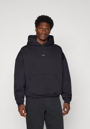 Спортивная кофта