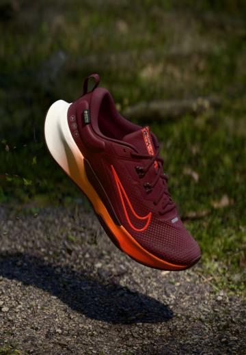 Беговые кроссовки