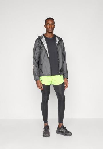 Куртка-дождевик