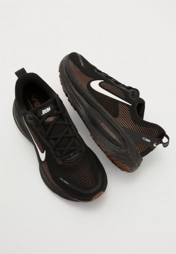 Беговые кроссовки