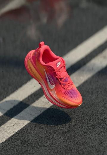 Беговые кроссовки