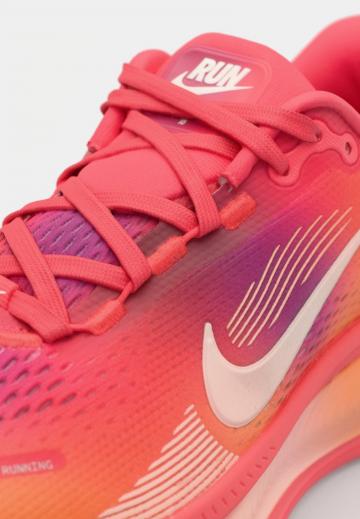 Беговые кроссовки