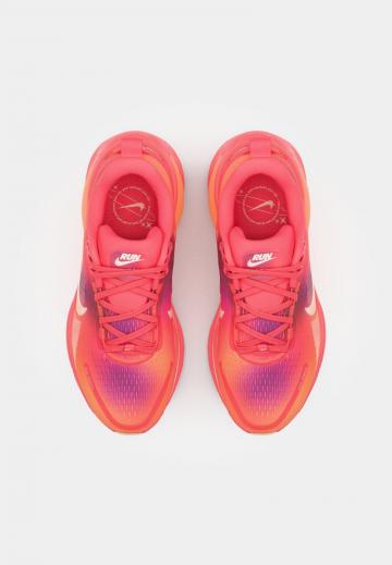 Беговые кроссовки