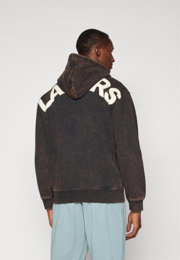 Спортивная кофта