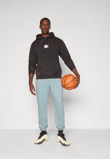 Спортивная кофта