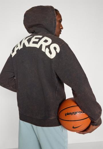 Спортивная кофта