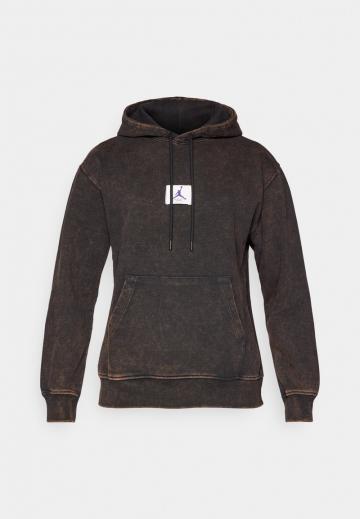 Спортивная кофта