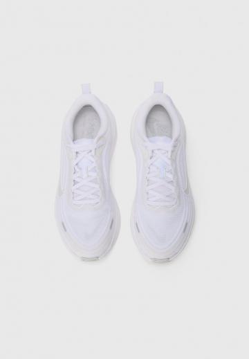 Беговые кроссовки