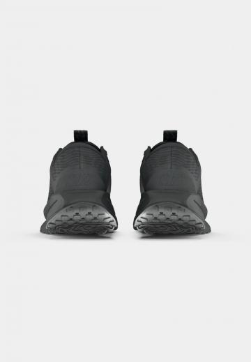 Тренировочные кроссовки