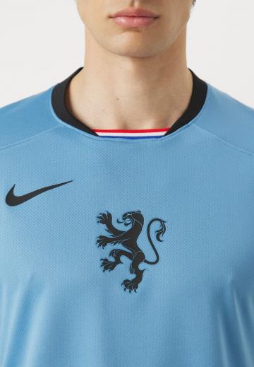 Спортивная форма